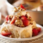 5-outrageous-ways-to-top-your-cinnamon-roll_01